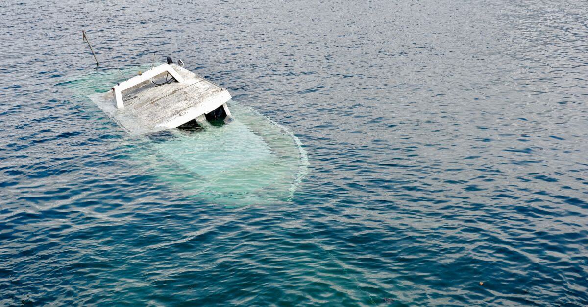 annapolis yacht capsized